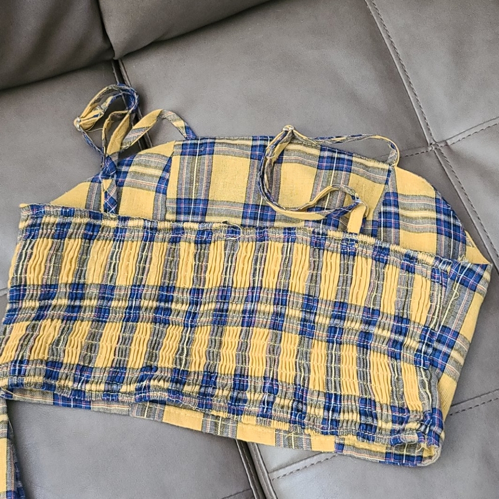 2 piece plaid top/skirt - Picture 7 of 7